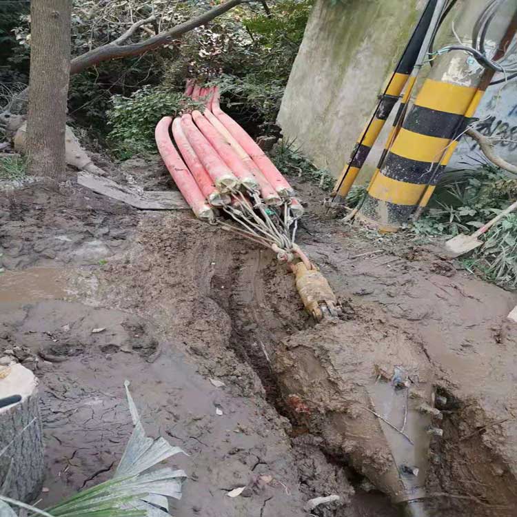 台江拖拉管